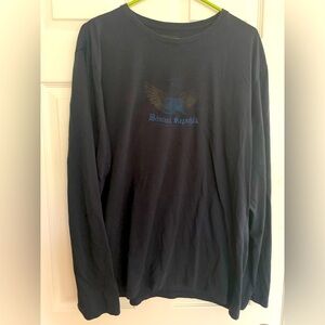 Banana Republic T-Shirt: Navy Cotton, Front Logo, Crewneck, Long sleeve XL